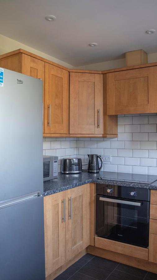 Lovely 3-Bedroom Apartment In Colchester Esterno foto